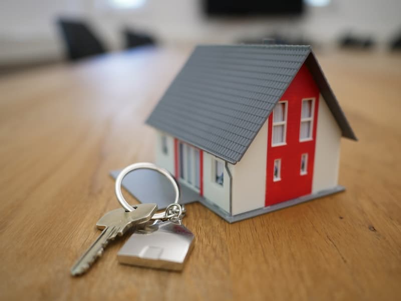 Financement achat-revente 2026 : le prêt relais démystifié