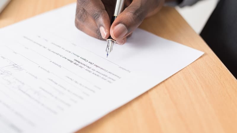 Loi Carrez vs loi Boutin : surface habitable et mesurage, les différences